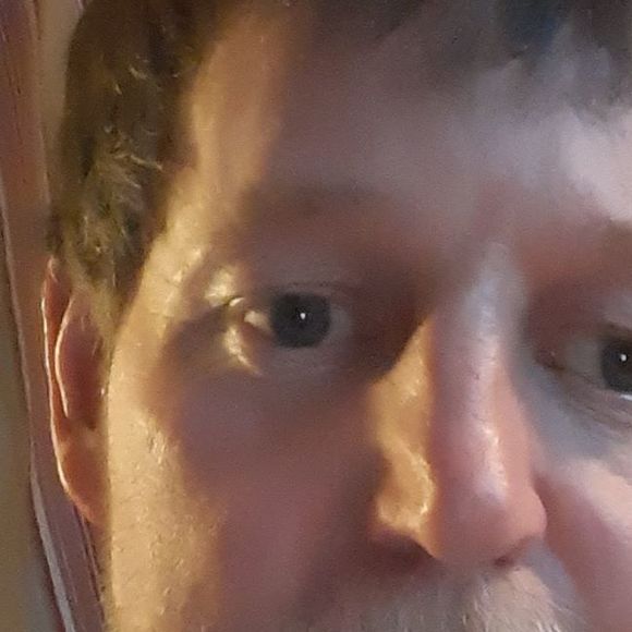 Meet your Posher, Dave - Picture 1 of 1